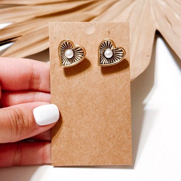 Heart stud earrings #836 - Picture 4 of 6